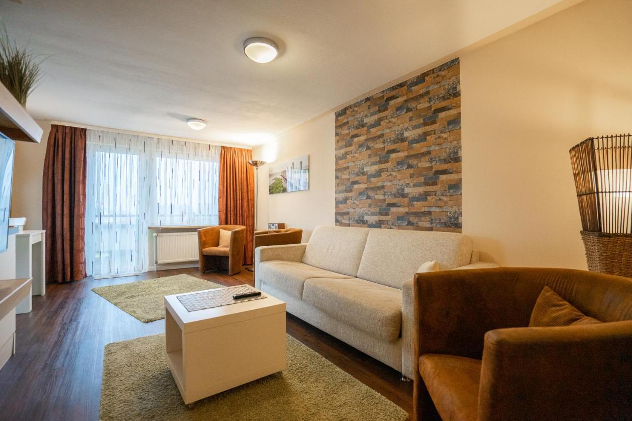 Haus Lauenburg Wohnung 6 บือซุม ภายนอก รูปภาพ