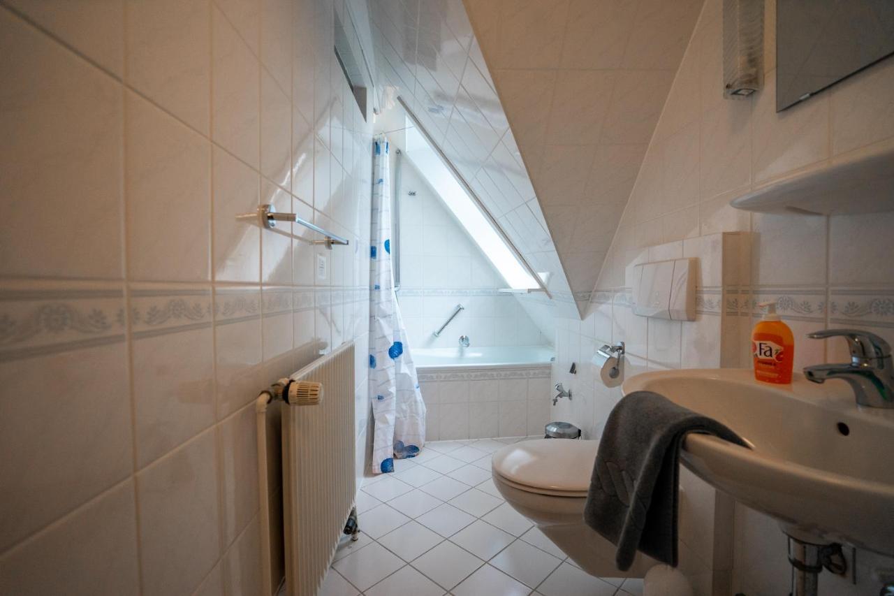 Haus Lauenburg Wohnung 6 บือซุม ภายนอก รูปภาพ